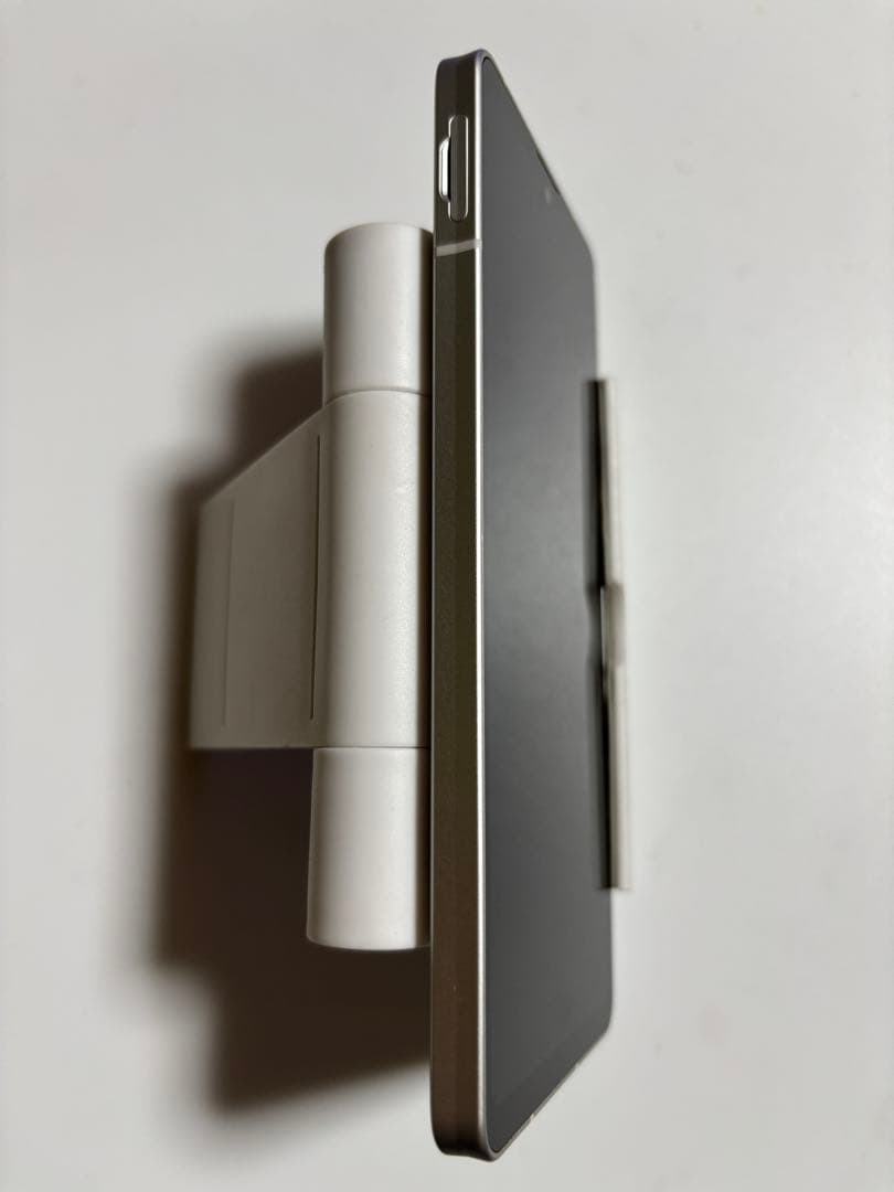 SHG05 AQUOS sense6 シルバー au SIMフリー