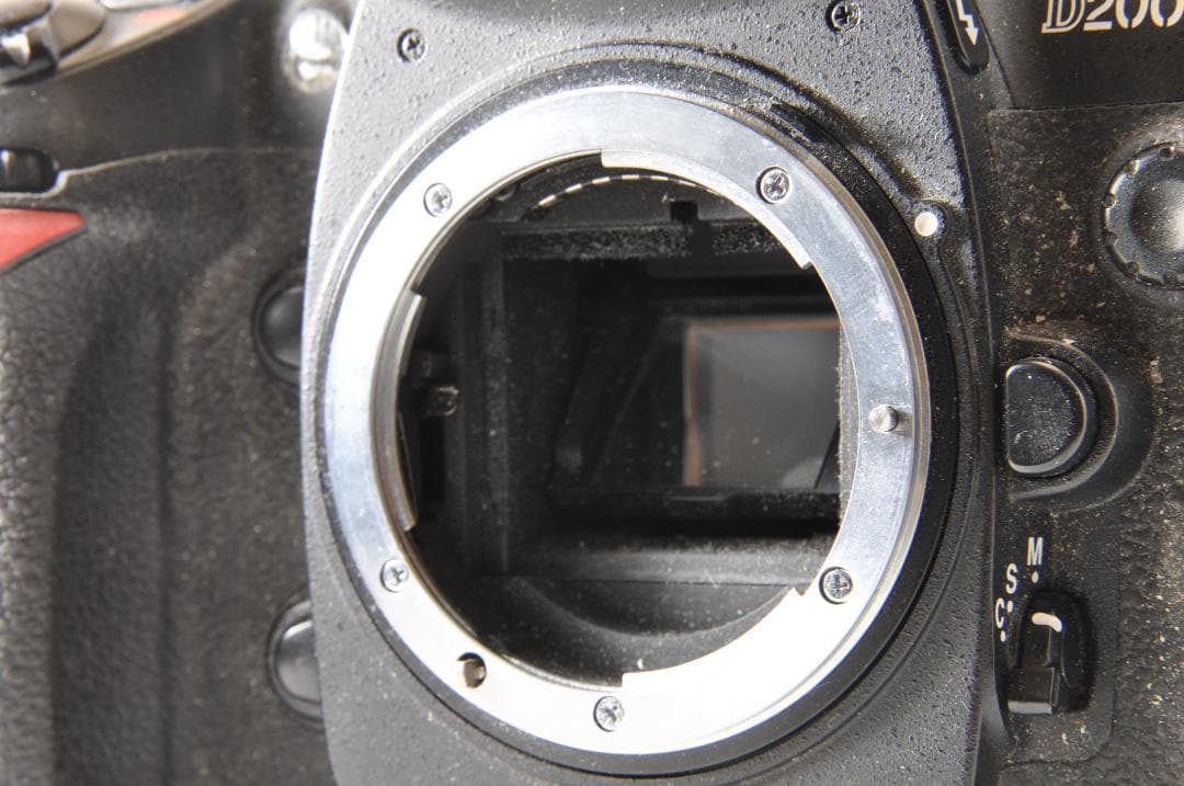 ニコン　Nikon D200 ボディ