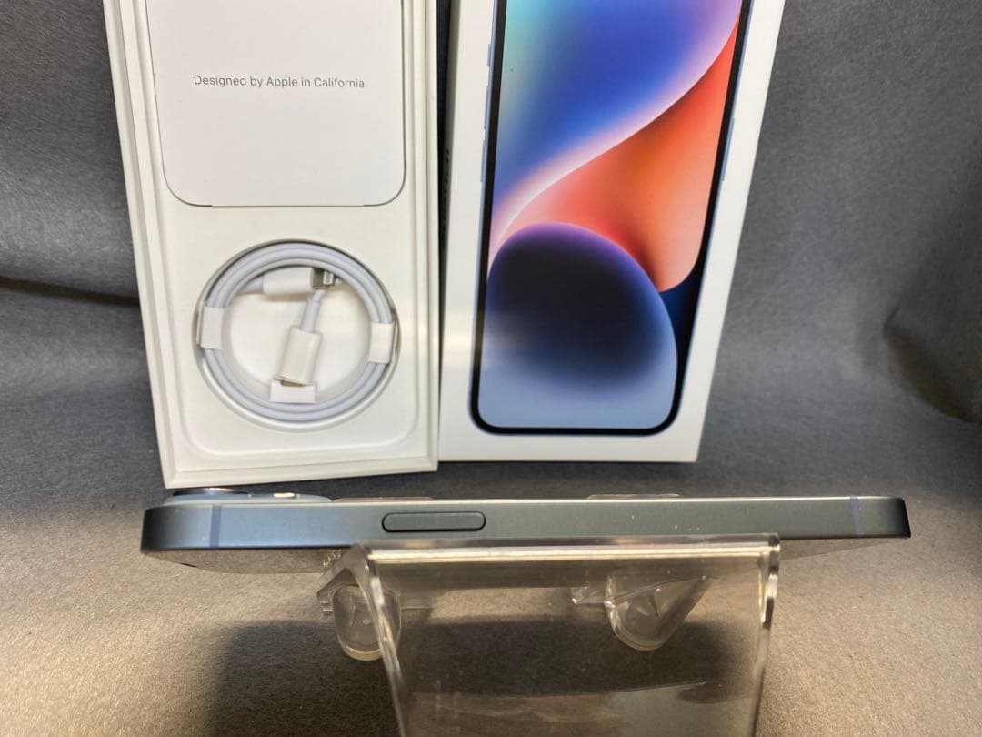 美品　国内版　SIMフリー　iPhone14 256GB 　ブルー色