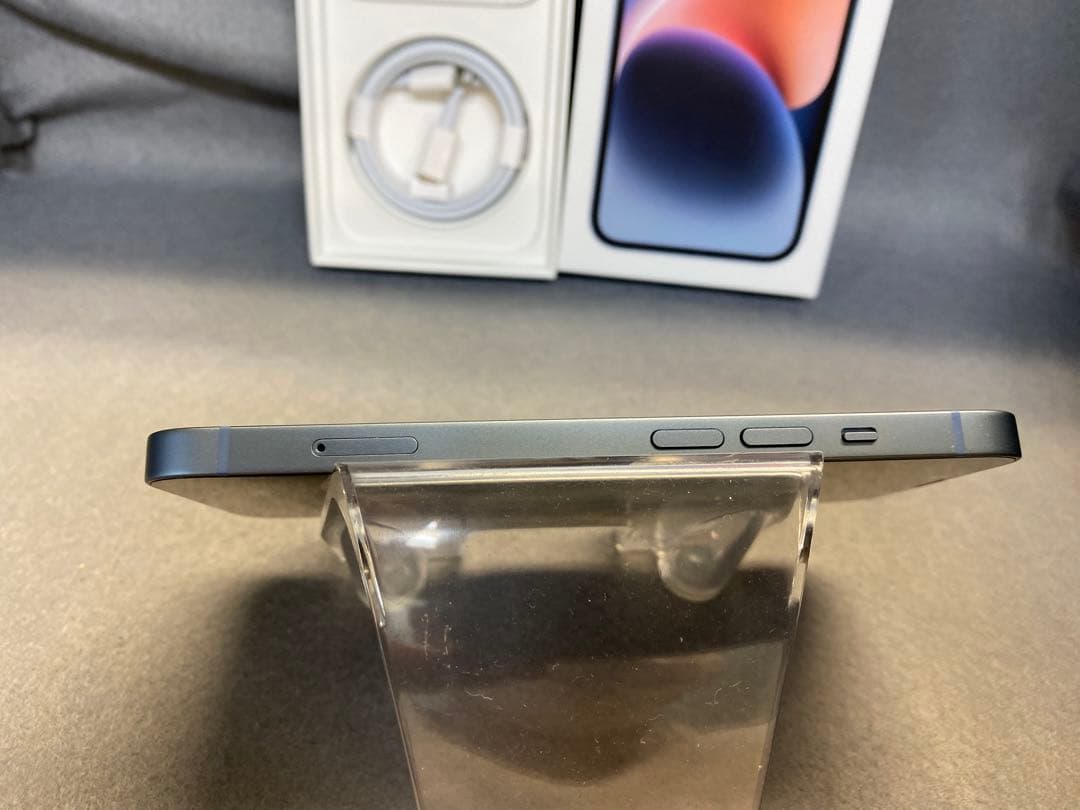 美品　国内版　SIMフリー　iPhone14 256GB 　ブルー色
