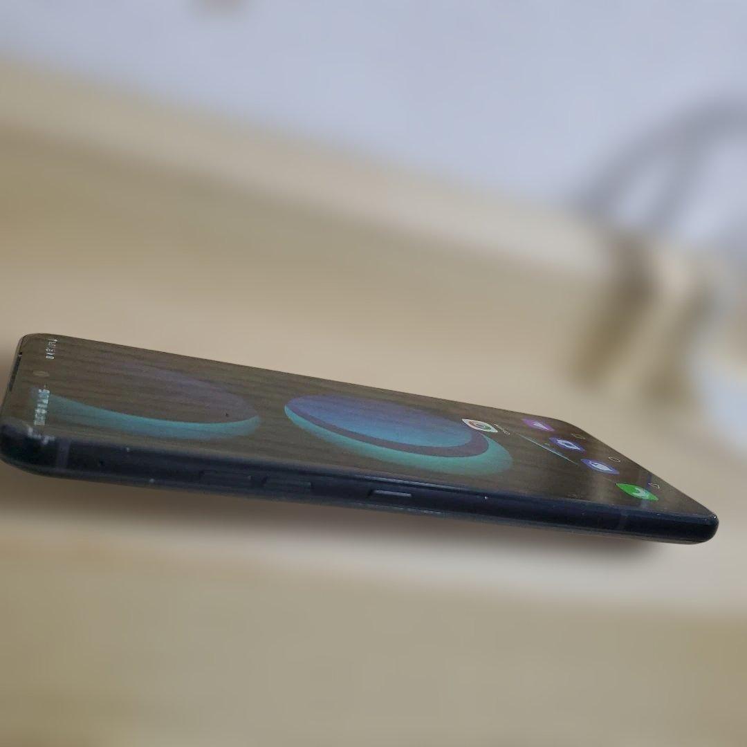 lg v60 Docomo　SIMフリー