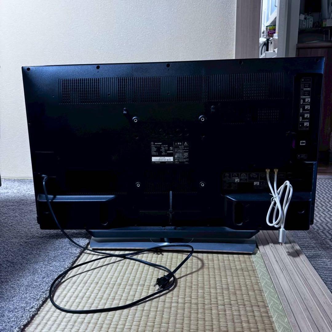AQUOS 液晶テレビ 本体　SHARP 40インチ　　LC-40U40