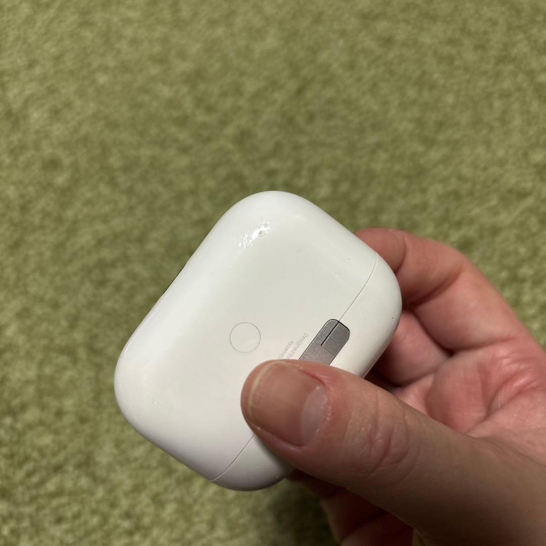 AirPods pro A2083 本体 ホワイト　ジャンク品