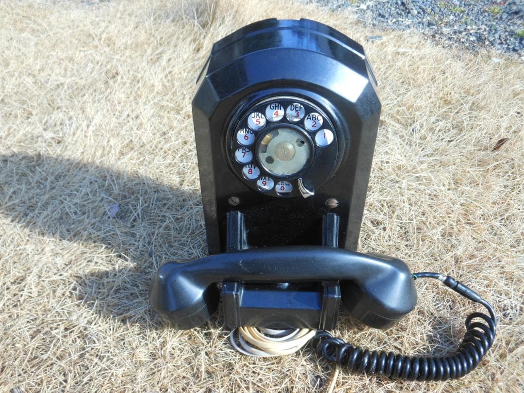 壁掛け電話機　ダイヤル式　オートメーション・エレクトリック AE50