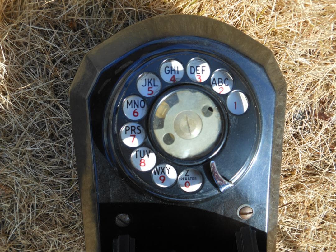 壁掛け電話機　ダイヤル式　オートメーション・エレクトリック AE50