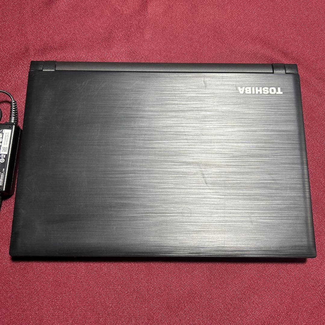 東芝　ノートパソコン　dynabook B24/23TB Windows10