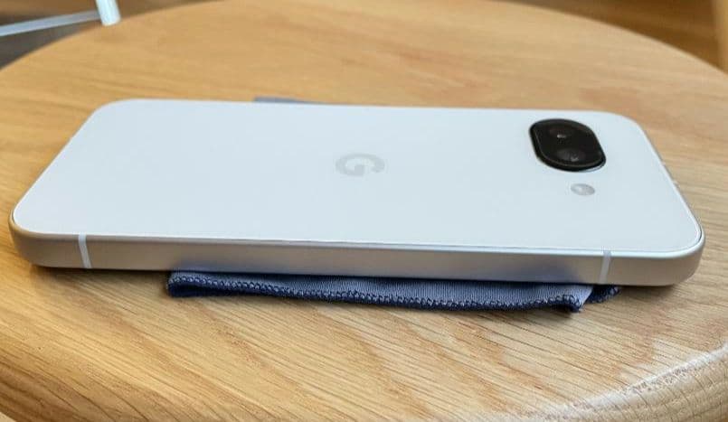 Google Pixel 9a 128GB SIMフリー ホワイト