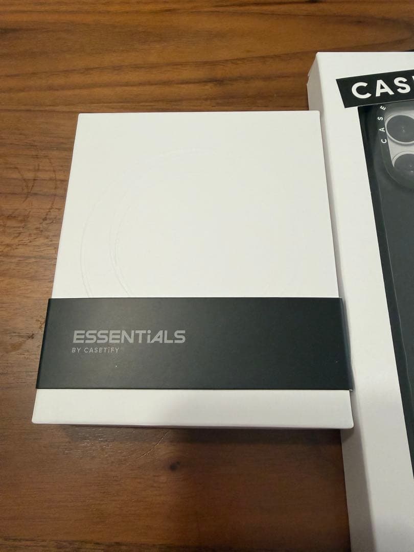 casetify iPhone 17pro グリップスタンド　シリコンウェーブ