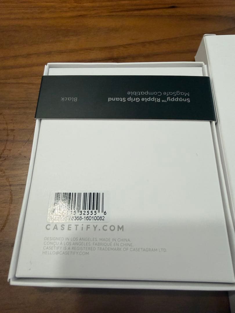 casetify iPhone 17pro グリップスタンド　シリコンウェーブ