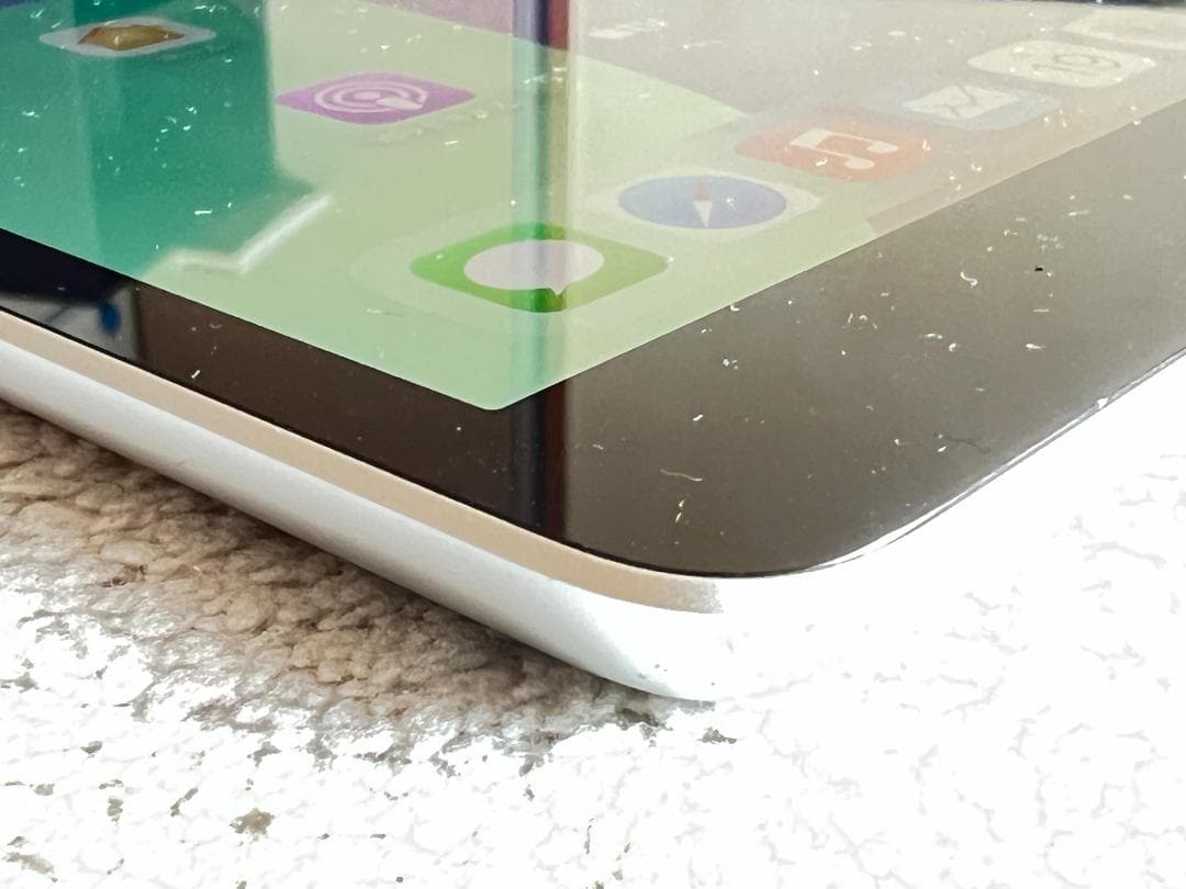 iPad 第９世代10.2インチ　Wi-Fi６４GB バッテリー９１% 　001