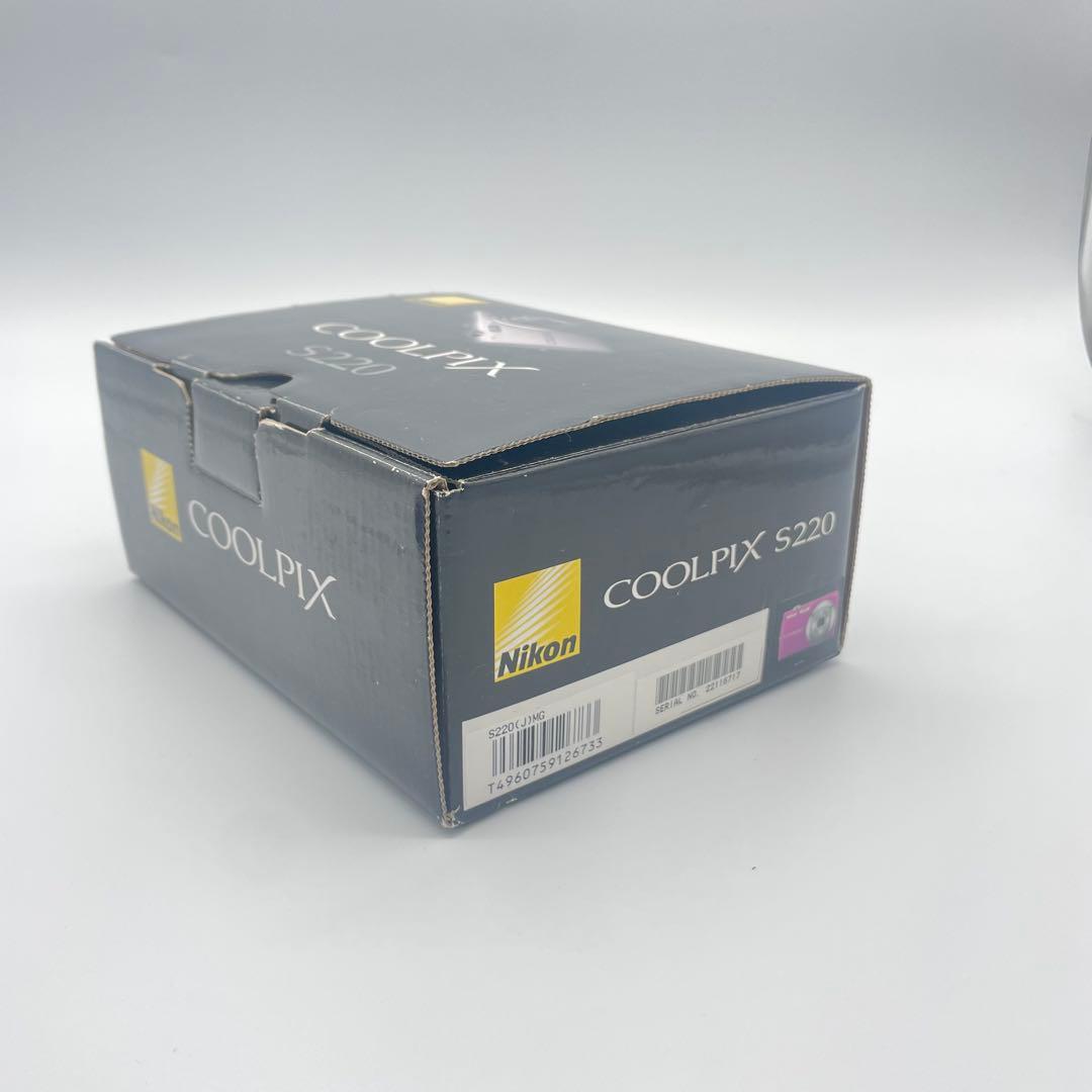 ◯Nikon COOLPIX S220 デジタル コンパクト カメラ 外箱付き