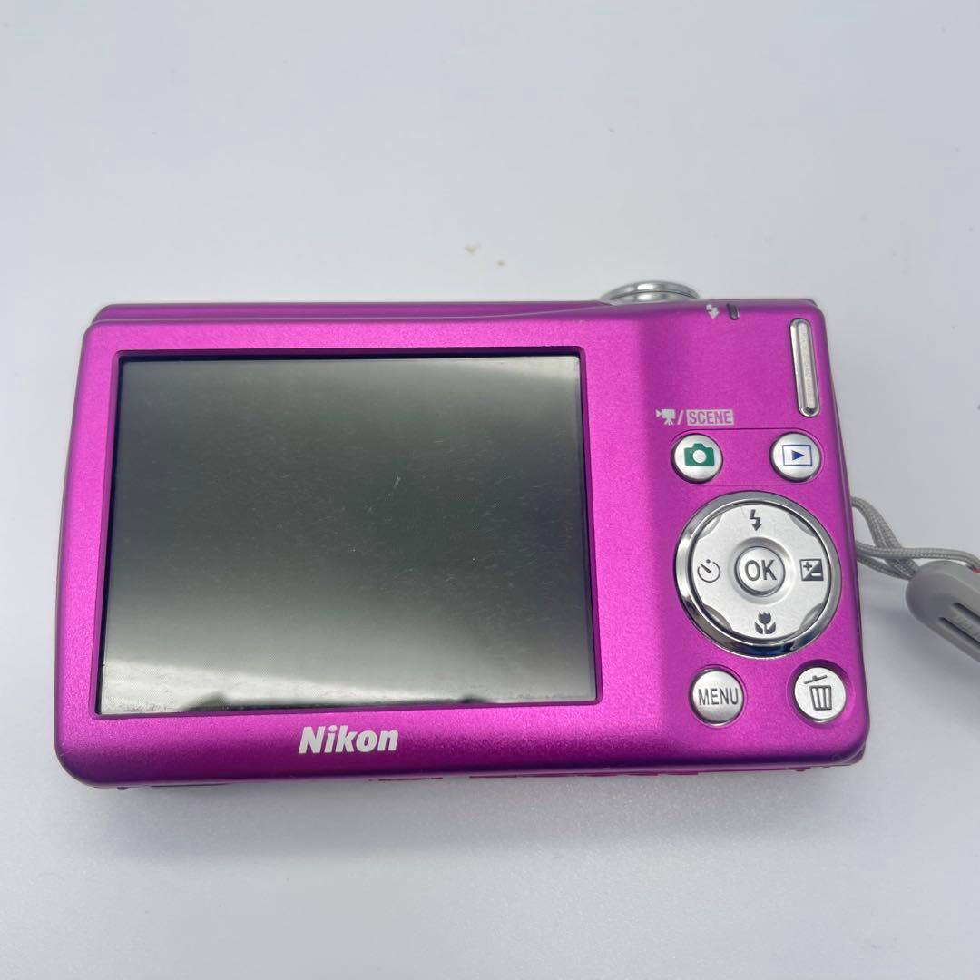 ◯Nikon COOLPIX S220 デジタル コンパクト カメラ 外箱付き