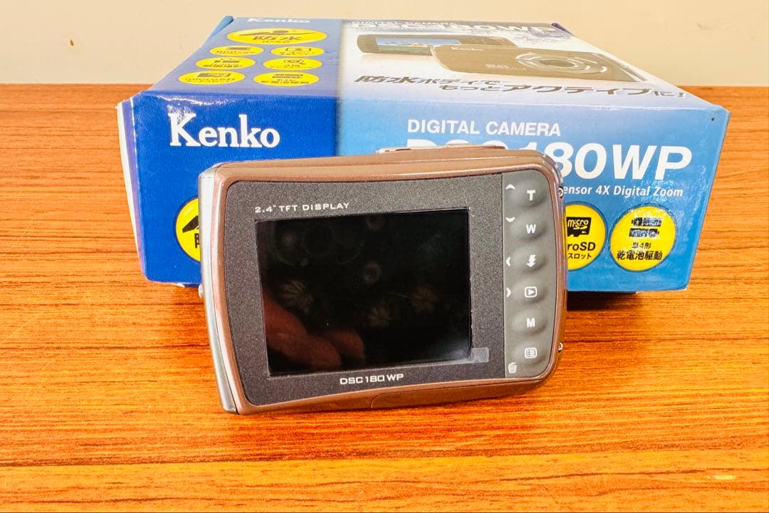 未使用 箱付 Kenko 防水デジタルカメラ DSC180WP
