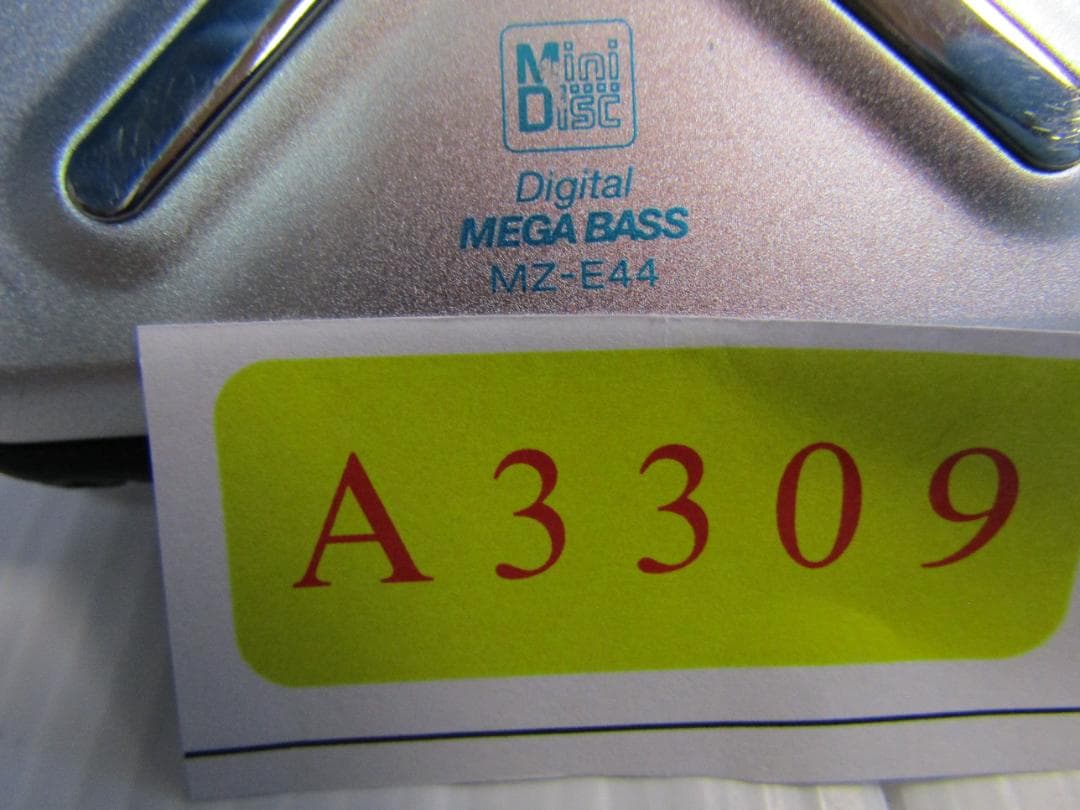 A3309 SONYソニー MDウォークマン MZ-E44