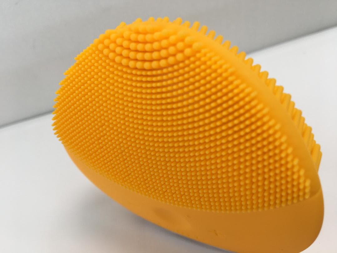 新品同様　FOREO　LUNAmini2　電動洗顔　クレンジングブラシ　イエロー