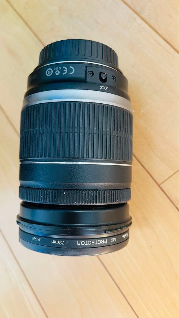 Canon EF-S 18-200mm レンズ