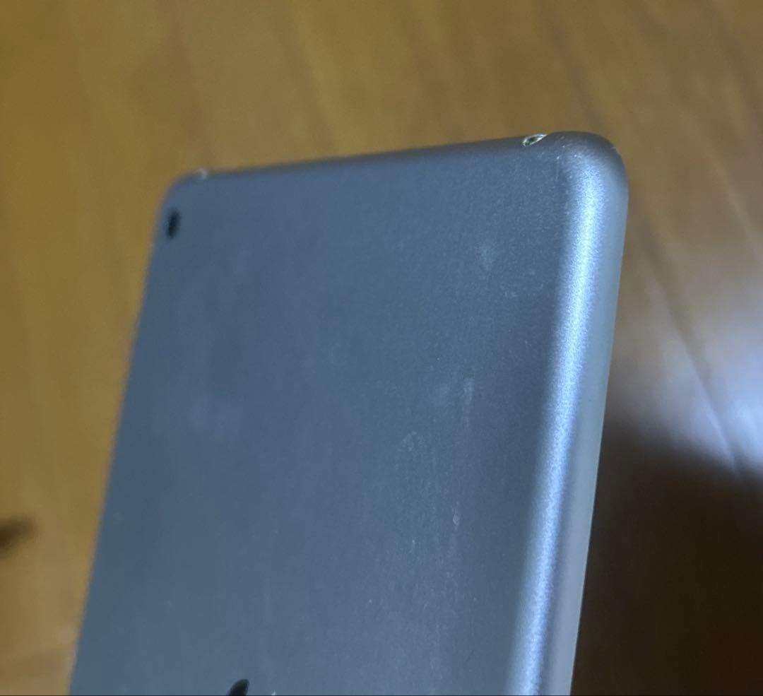 iPad mini 4 /第4世代 シルバー128GB