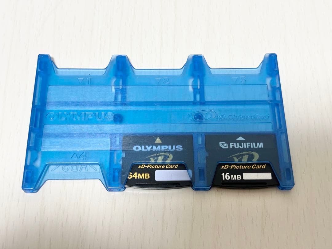美品 デジタルカメラ FUJIFILM finepix f450 ワインレッド