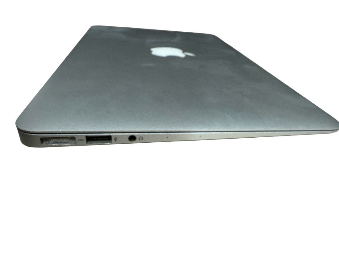 MacBook Air 11 2013 4GB 128GB 273回