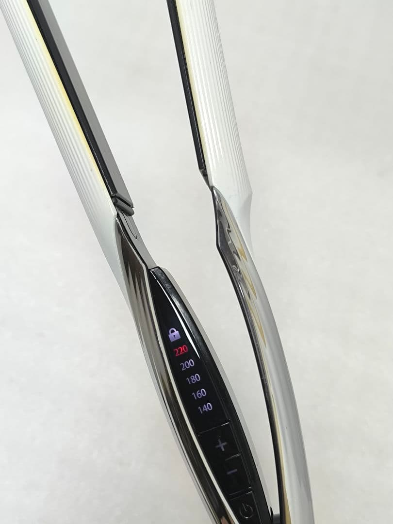 正規品　ReFaリファ ビューテック ストレートアイロン　8