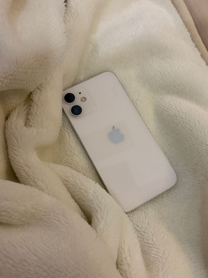 iPhone 12 mini 64GB ホワイト SIMフリー