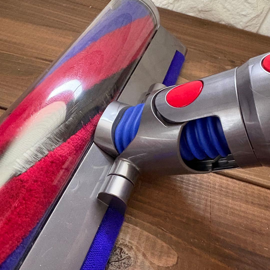 美品　v8スリム 純正品　dyson ダイソンヘッド　ヘッド　ソフトクリーナー