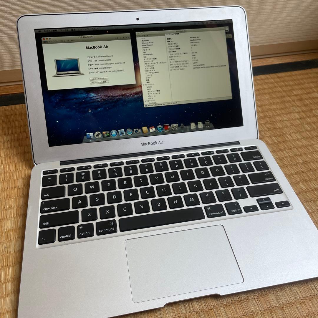 MacBook Air 11 2011 i5 128GB USキーボード