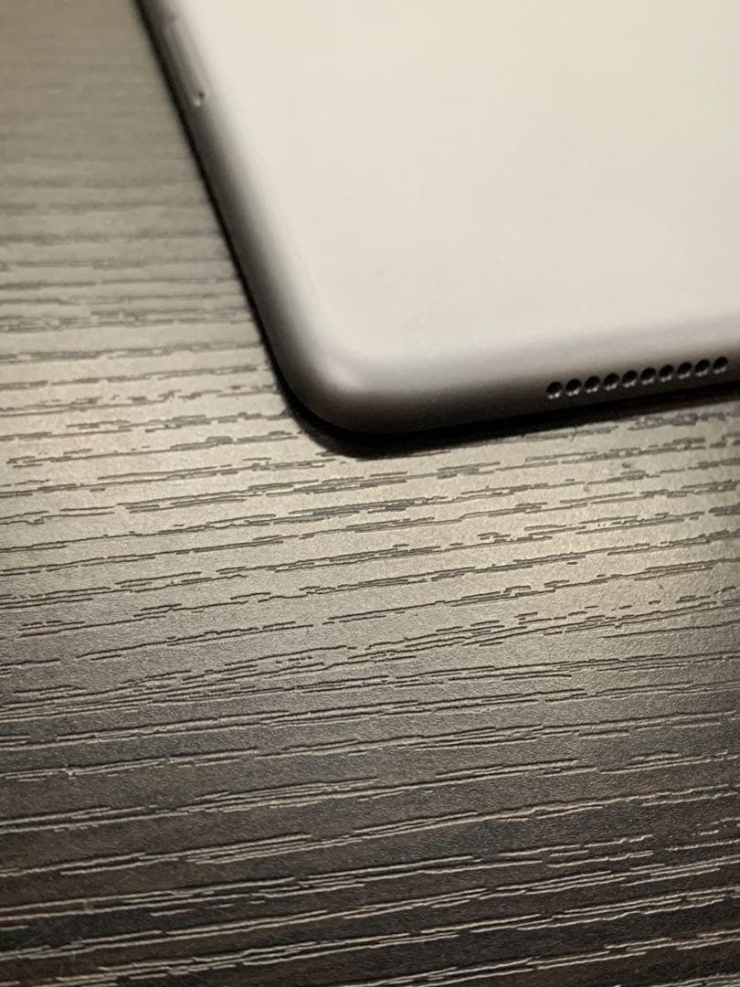 iPad Pro12.9㌅第２世代セルラーモデル