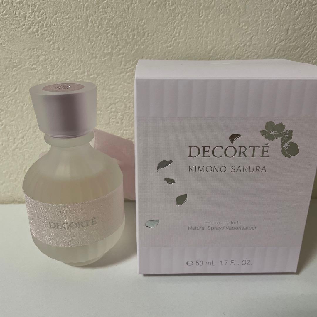 箱は付けません　DECORTE SAKURA コスメデコルテ　サクラ　50mL