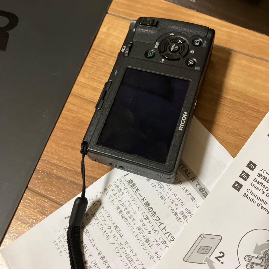 リコー　GR DIGITAL Ⅱ 本体とカタログ、本セット