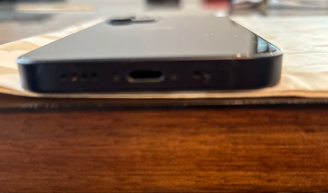 Apple iPhone 12 ブラック　128GB