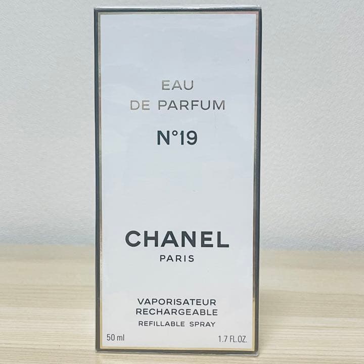 n°19 50ml 香水 新品未使用未開封