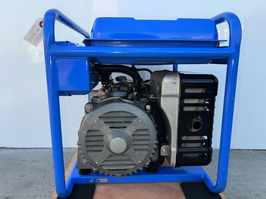 DENYO デンヨー 小型ガソリン発電機 GA-2605U3 動作良好 8232