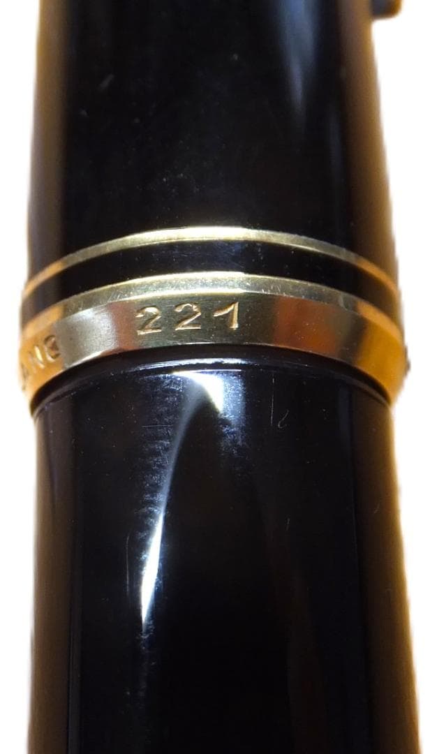 Mont Blanc マイスターシュテュック144　＆　クラシック0221
