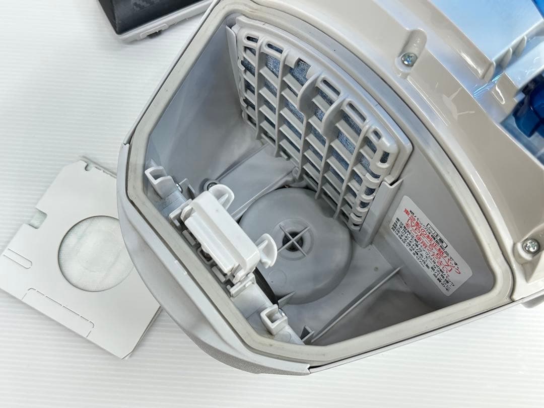 動作保証品　東芝　掃除機　VC-PC7A（L）2019年　中古　格安　本体セット