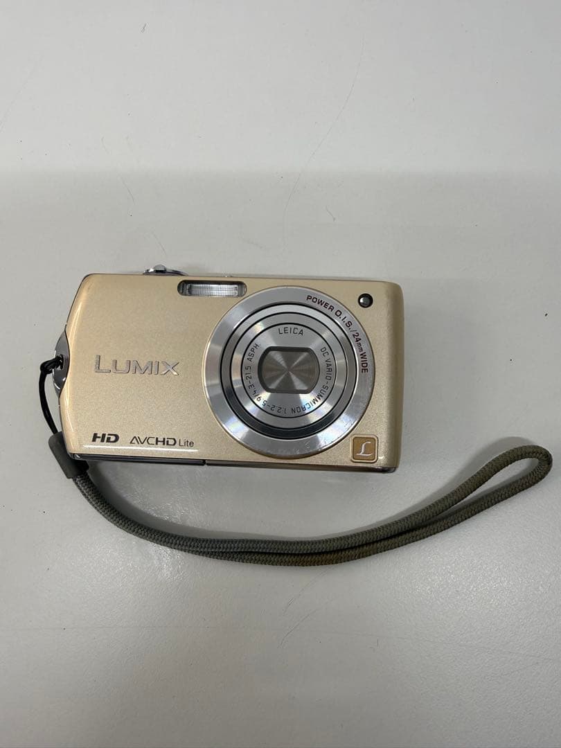 LUMIX DMC-FX70ゴールド コンパクトデジタルカメラ 動作確認済み　☆
