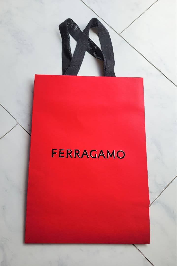 【美品】ブランドショッパーセット CHANEL・Ferragamo・DIESEL