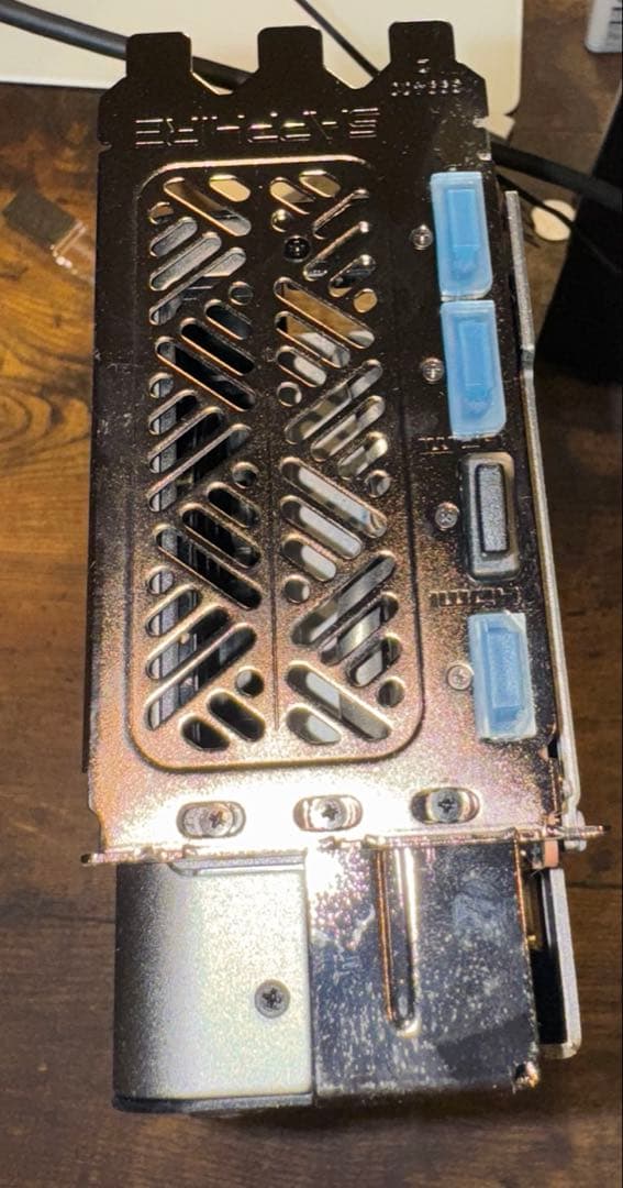 ゆ*あ様 RX7700XT OCモデル　nitro +