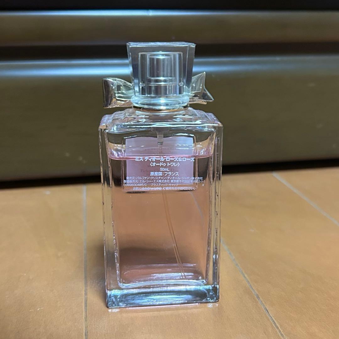 Miss Dior ローズローズ　オードトワレ