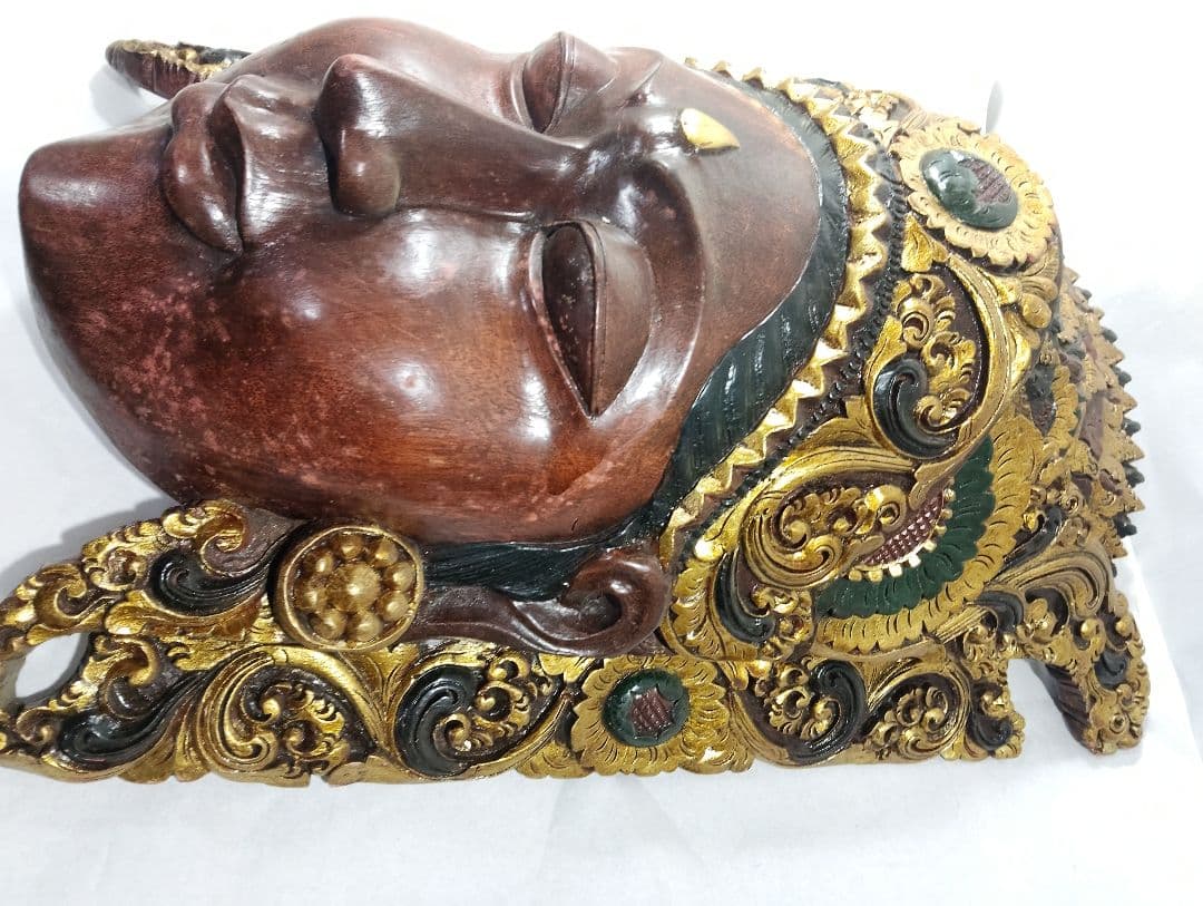 インドネシア神面大迫力