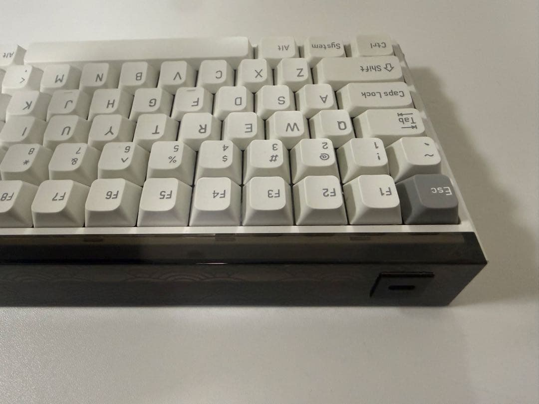 キーボード MelGeek MADE84PRO