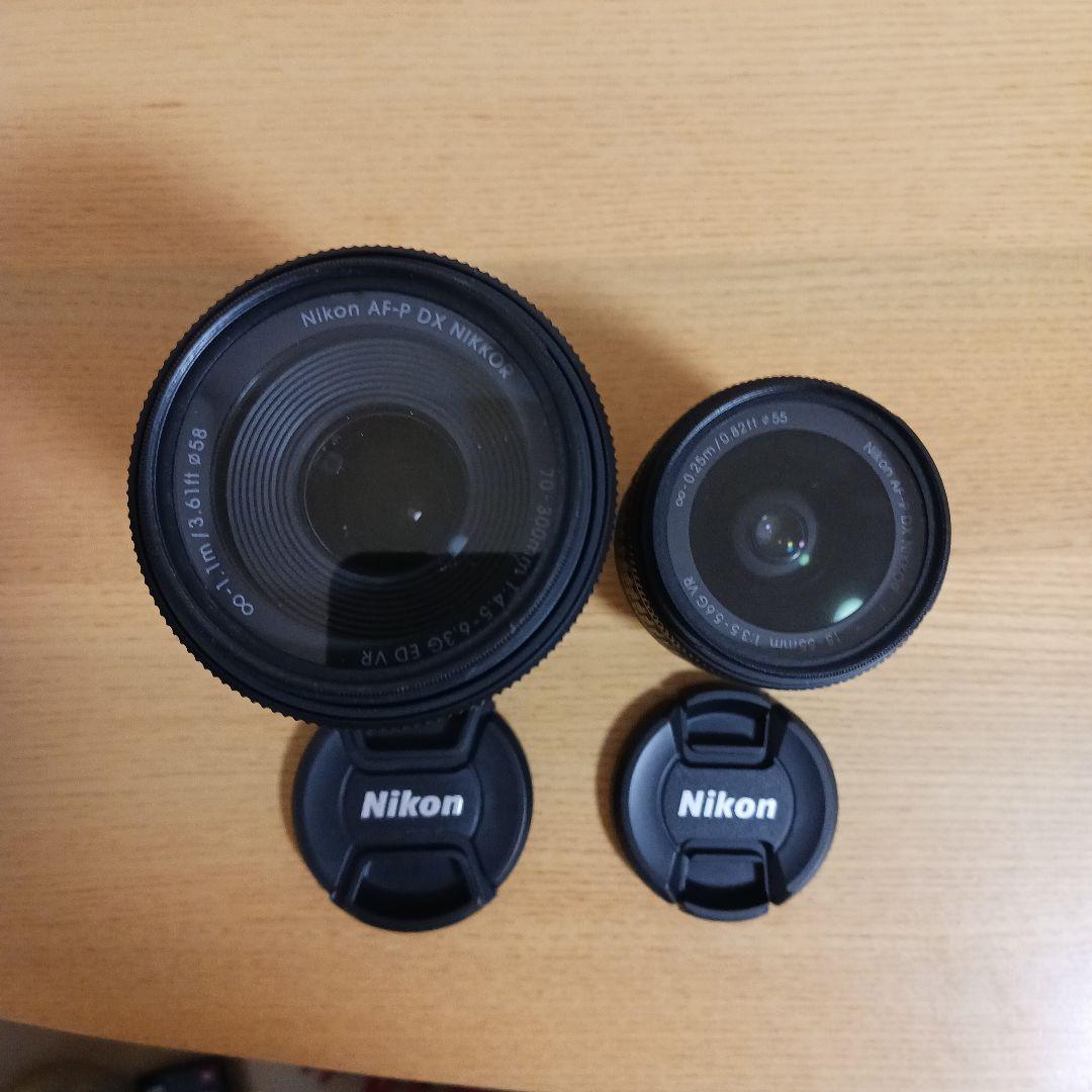 【美品！ショット数996枚】Nikon D5600ダブルズームキットデジタル一眼