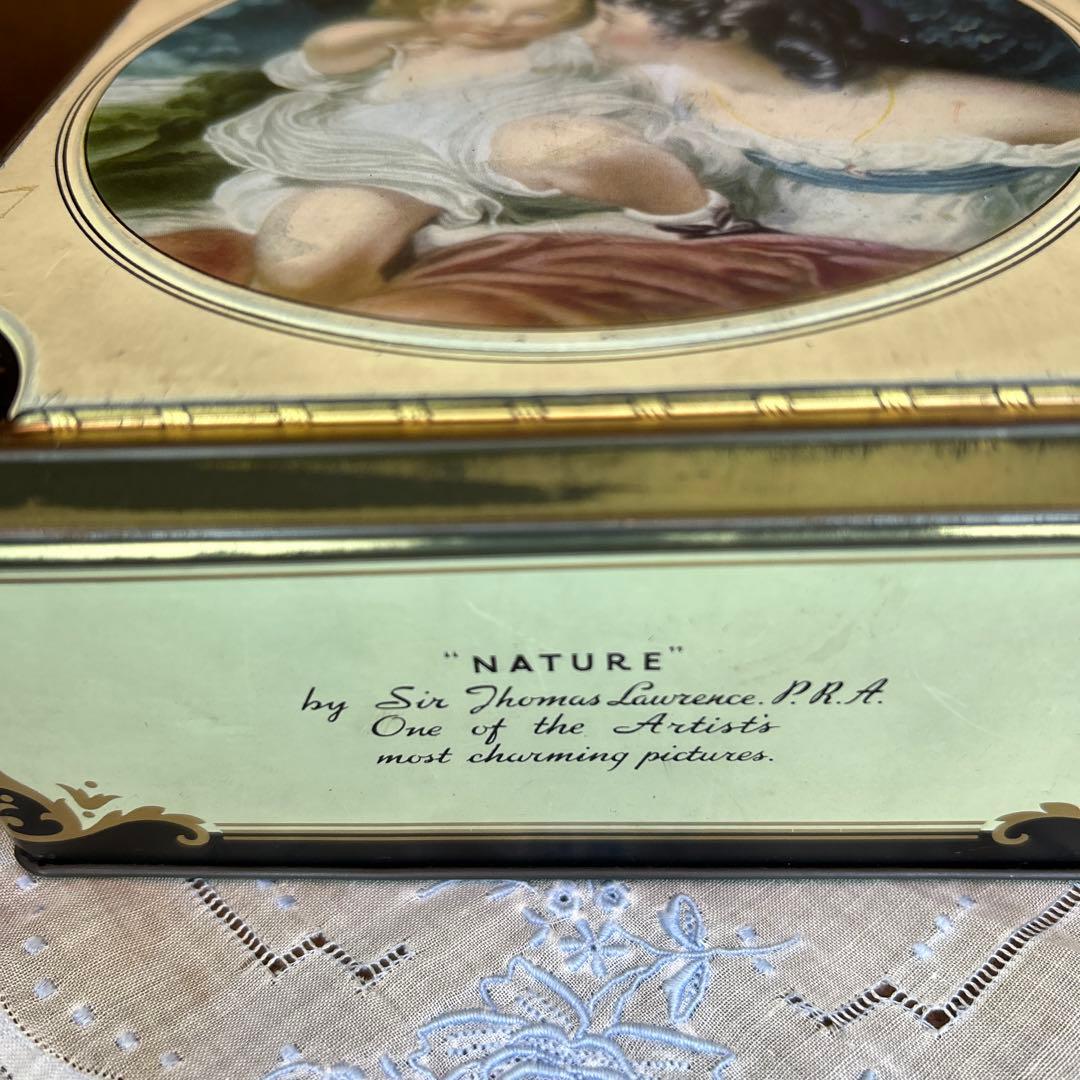 イギリス　ビンテージ　Thorne’sトフィー缶 Thomas Lawrence