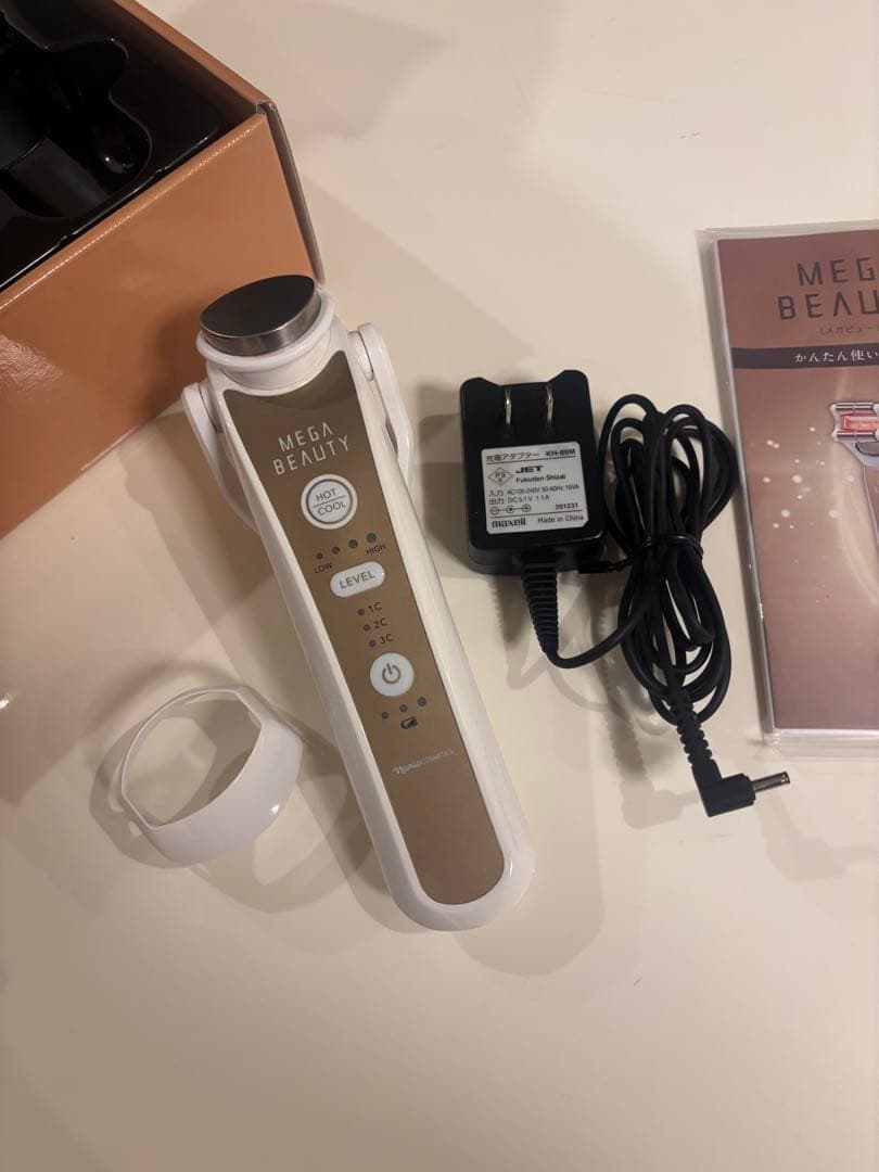 ナリス MEGA BEAUTY 美顔器 、エステティック付
