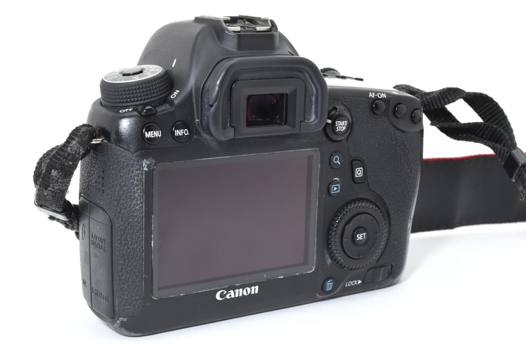 キヤノン　Canon EOS-6D ボディ