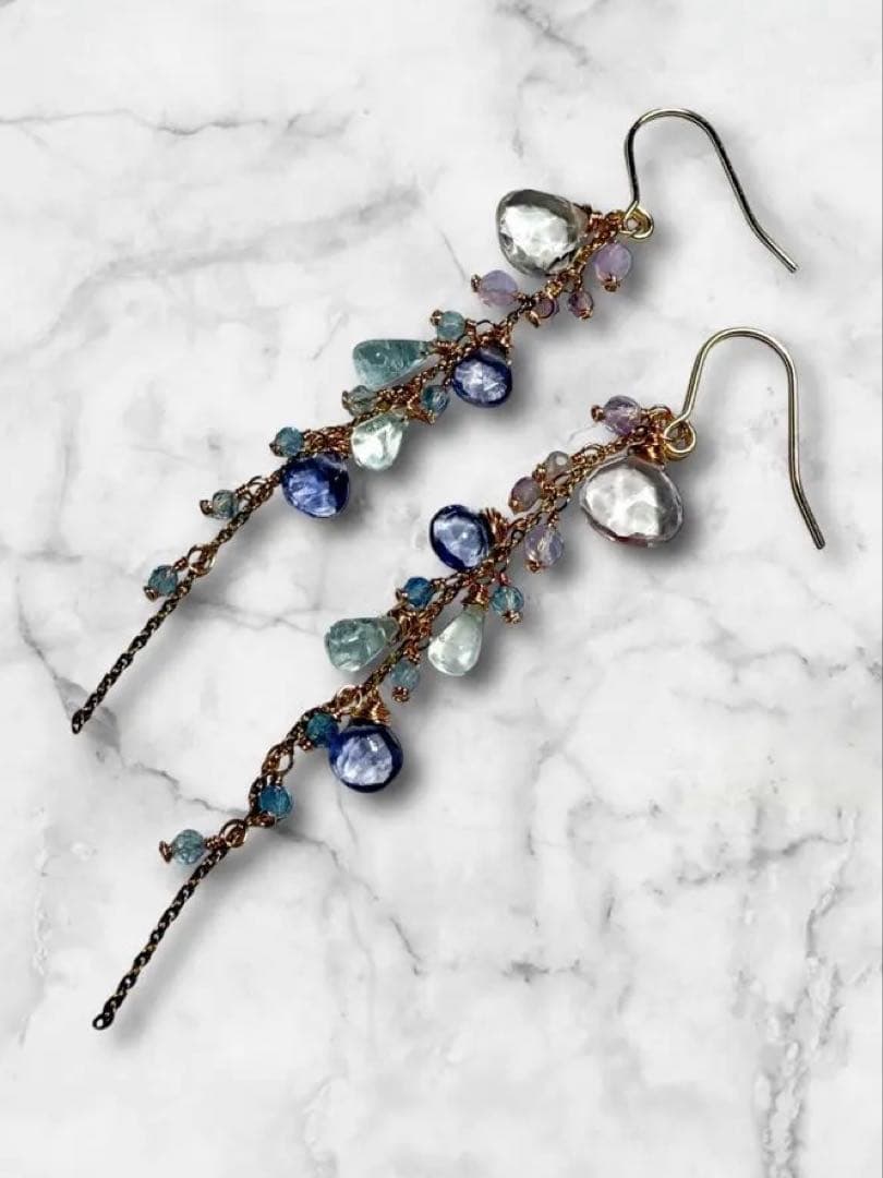 【天然石】青み系華やかなロング✴︎ピアス⭐︎NO.335