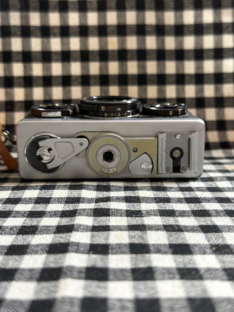 Rollei 35 シンガポール製 Tessar 40mm F3.5