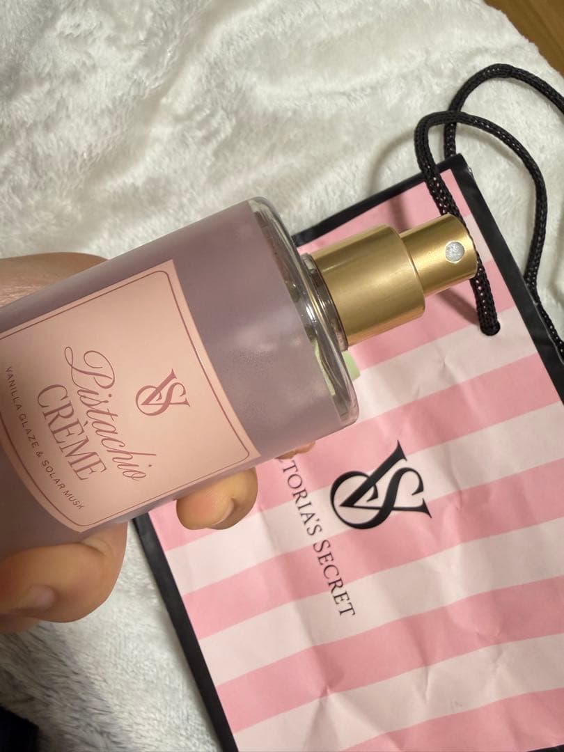 Victorias’s Secret Pistachio Creme