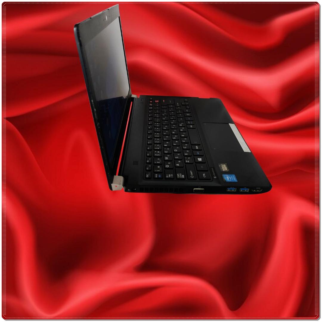 Windowsノート本体 TOSHIBA dynabook R734 Core i5 8GB SSD