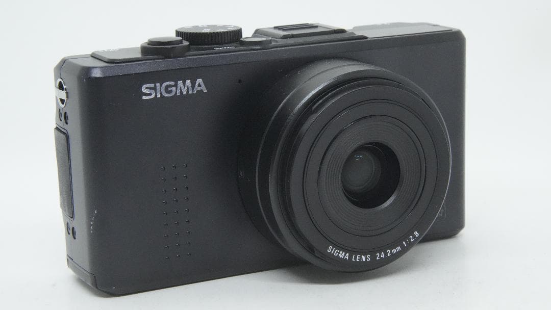 【B2148】 SIGMA DP2S ブラック 充電器付属 シグマ